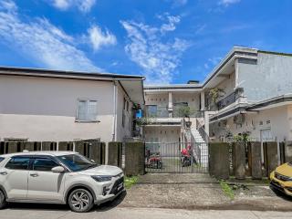OYO 93683 Kost Naura - Sungguminasa - 8