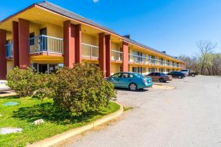 Castle Inn & Suites By OYO Chickasha - Chickasha - 3