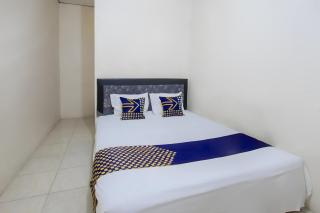 SPOT ON 93724 Songgong Homestay - Kuta Lombok - 4