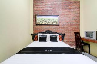 Capital O 93716 Family Guesthouse Syariah - Kalasan - 4
