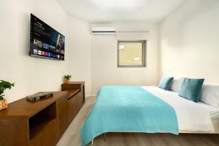 Netanya Beachfront Bliss Apartments by Sea N' Rent - Netanya - 1