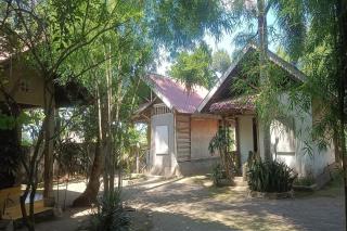 OYO 93766 Bunga Homestay Near Taman Lembah - 0
