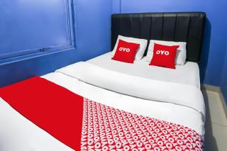OYO 93772 Iconiq Rooms - 5
