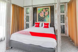 OYO 93748 Tungku Klui Hotel - Mangsit - 5