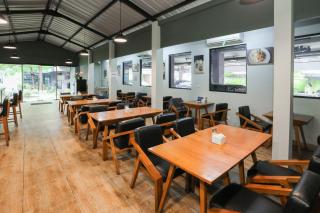 Townhouse Oak J&b Gunung Sahari - 1