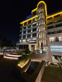 PURPLE HORSE HOTEL &Beijing Hutong Designer Boutique Garden Hotel&French window&Close to The Forbidden City&Tian'anmen&Wangfujing&Nanluogu Lane&Lama Temple&360-degree viewing terrace bar&Small roof swimming pool&Private bathtub&Laundry&Gym&Family suite - Beijing - 5