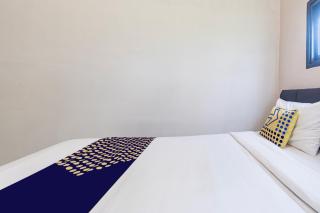 SPOT ON 93874 3n Homestay Syariah - Sidoarjo - 2