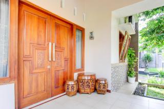 OYO 93892 Homestay Koe Syariah - Purwokerto - 1