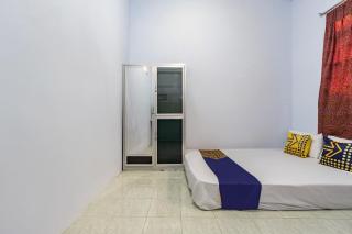 SPOT ON 93966 Dhiya Guest House Syariah - Kediri - 8