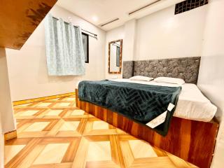 Hotel Demand ! ujjain, Near Mahakal Temple,Ac & Non AC Rooms - Ujjain - 6