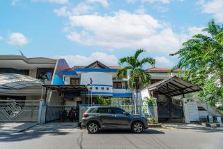 OYO Life 93978 Wisma Homestay Syariah - Surabaya - 9