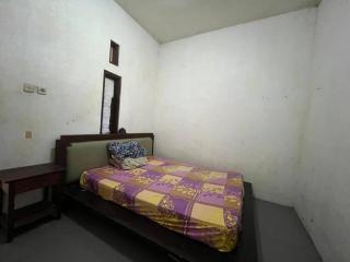 SPOT ON 93999 Kost Ibu Joko Syariah - Lawang - 2