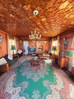 Lalarukh Group of Houseboats - 4