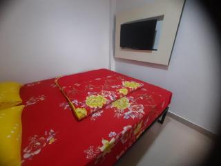 OYO 94032 Jm Guest House 2NearStasiun karawang - Pundong - 4