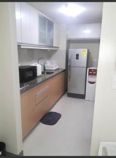 Rqui Family Room Near Airport - Manila - 6
