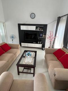 Villa Dua Kota - Dekat Malang dan Batu - 10 menit - MURAH RAME-RAME - Dau - 8
