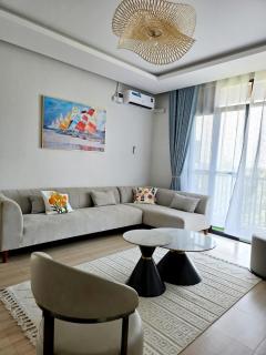 Lakeview Condo at Pearl marina Garuga - 9