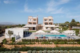 Ema's Guest House - Porto Rafti - 1
