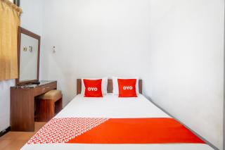 Hotel O Central Madiun Near Stasiun Kota Madiun - 2