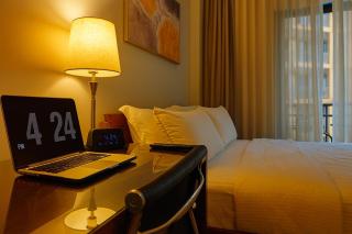 The Aston Executive Suite 2BR Balcony Near Mines View Baguio - 8