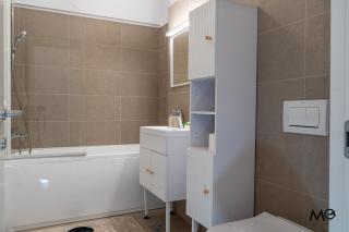 MoHost Noua 3 - Premium Apartment with Mountain View - Braşov - 8
