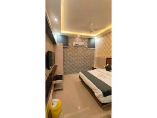 HOTEL Prakash Residency Fully Air Conditioning Rooms Near Kashi Vishwanath Temple With Free wifi & Parking - 3