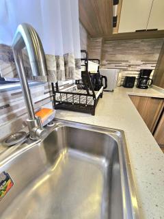 executive living two bedroom apartment with fully equipped gym, heated swimming pool, children playground, private parking space children play area and amazing scenic views - Nairobi - 3