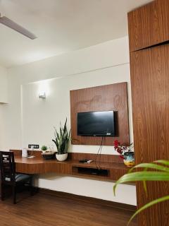 Your 2nd Home Studio Haven - Dehradun - 4