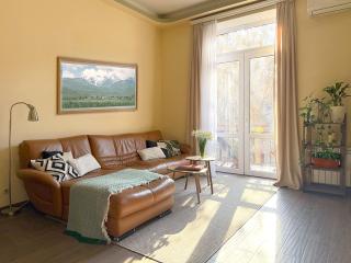 Your Spacious Home, City Center - Yerevan - 0