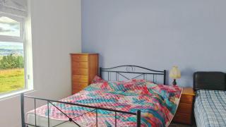 Top Hill House - - 9