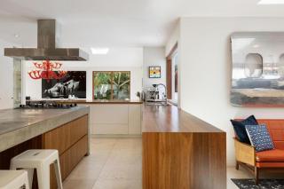 Fuller Holidays - One Coral, Beachside with Pool - 1