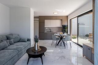 Sunny Bay Sutivan Apartment - Sutivan - 0