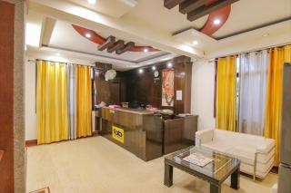 Hotel City Palace - Near Railway Station - 8