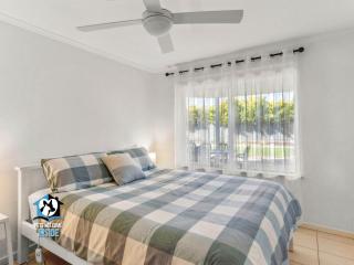 Massive Middleton Coastal Home with Next-Level Arcade & Games Room - 5