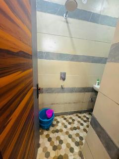 Luxury 1 BHK apartment in New Delhi - 5