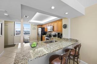 Stylish beachfront condo with pool and ocean views - 1