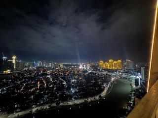 2BR Resort Type condo w city view Sheridan - Manila - 9