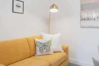 GoHost - Stylish and Charming Flat between Navigli and Duomo - Milan - 4
