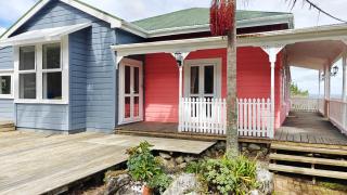 Top Hill House - - 4