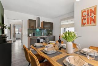 JUNE APARTMENTS I Design Highlight mit Café Bar - Detmold - 2
