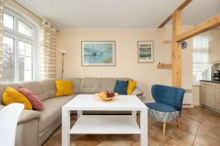 Bright Apartment Światowida Near the Beach Perfect for Remote Work by Noclegi Renters - Misdroy - 0