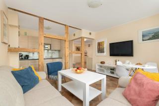 Bright Apartment Światowida Near the Beach Perfect for Remote Work by Noclegi Renters - Misdroy - 4