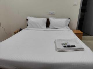 Hotel O Madinaguda Formally Nakshatra - Lingampalli - 9
