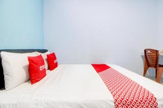 Hotel O Alun-Alun Purwokerto Near Gor Satria Purwokerto Formerly Guest House Blessing - 7