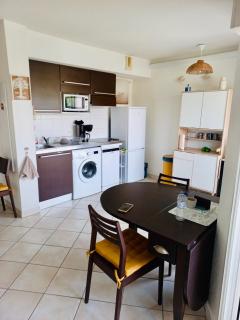 Appartement 221 - LES SUITES DE ROBINSON - Résidence avec piscine en bord de Siagne, à Mandelieu-La-Napoule - Mandelieu La Napoule - 3