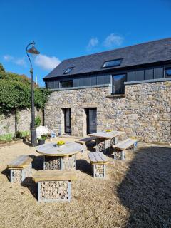 The Forum-Mountmellick - Stunning Renovated Church - 2
