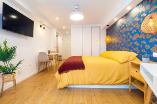 1st Line Beachfront with direct access to beach - Benalmádena - 1