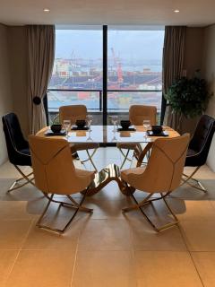 Marvellous 4 Sleeper with Ocean Views - Durban - 8