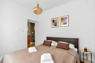 Wola Ratusz Serene Apartment by BookingHost - 4