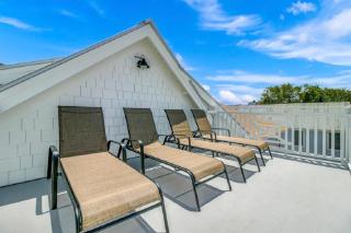 Grand Pavilion 35 by Wild Dunes, Luxury Home in Resort Core with Amenity Access - 8